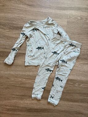 Kyte Baby 🪁 Long Sleeve Pajamas in Fishing